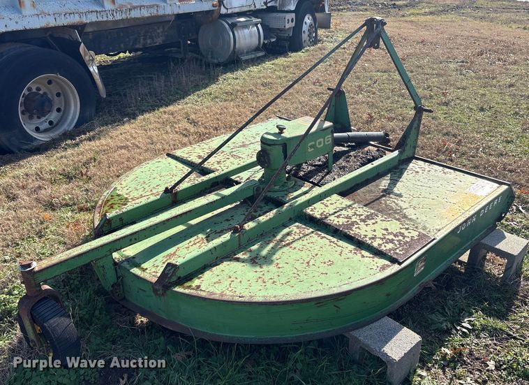 image for item FI0094 John Deere 606 rotary mower