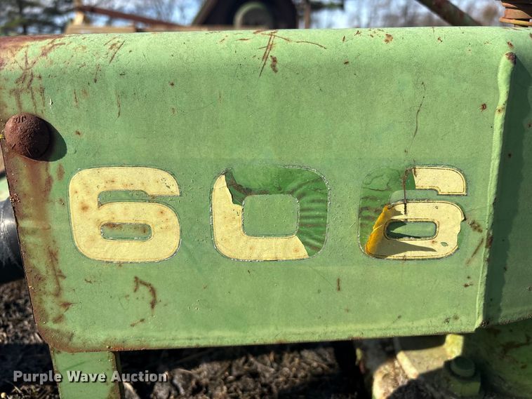 image for item FI0094 John Deere 606 rotary mower