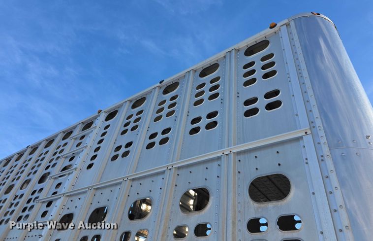 image for item FI0647 2012 Wilson PSDCL402 livestock trailer