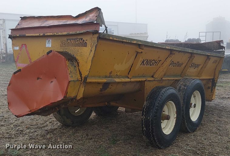 image for item FK0704 Knight ProTwin Slinger 8018 manure spreader