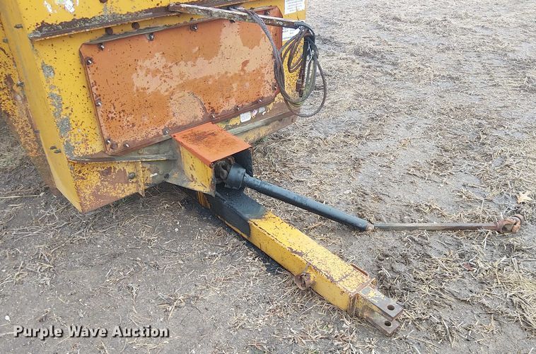 image for item FK0704 Knight ProTwin Slinger 8018 manure spreader