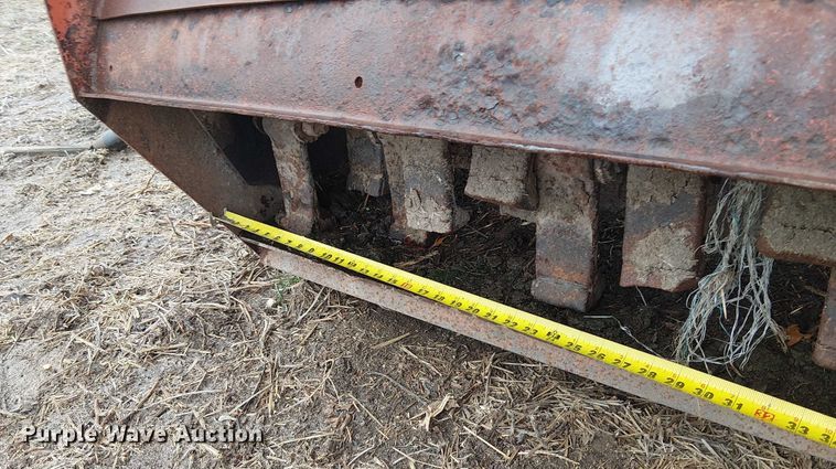 image for item FK0704 Knight ProTwin Slinger 8018 manure spreader