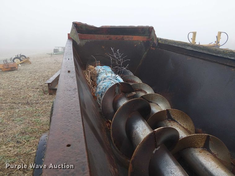 image for item FK0704 Knight ProTwin Slinger 8018 manure spreader