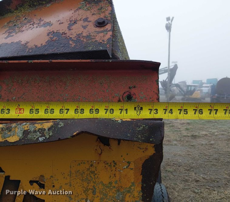 image for item FK0704 Knight ProTwin Slinger 8018 manure spreader