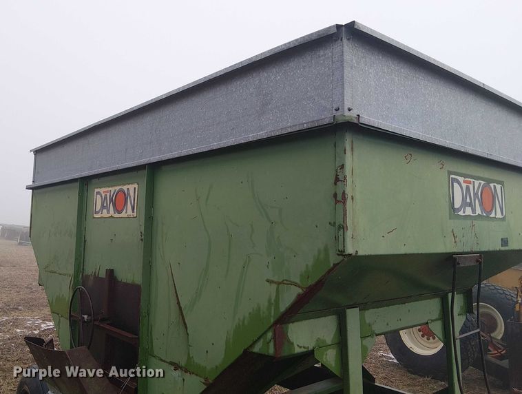 image for item FK0707 Dakon 250 gravity wagon