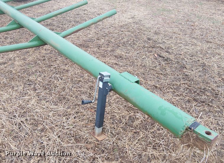 image for item FK0708 Hay bale trailer