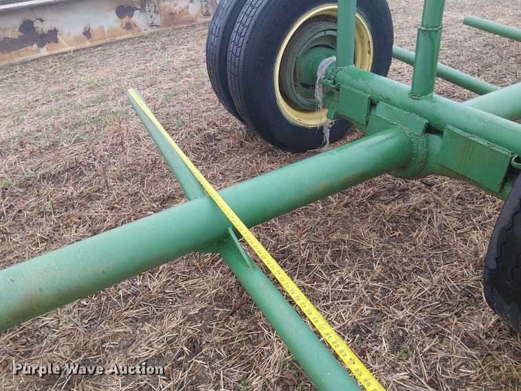 image for item FK0708 Hay bale trailer