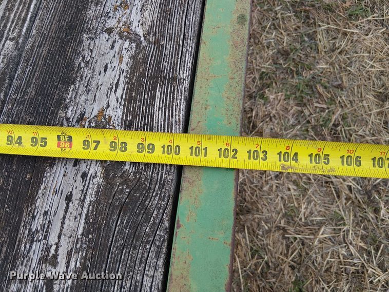 image for item FK0709 John Deere hay wagon