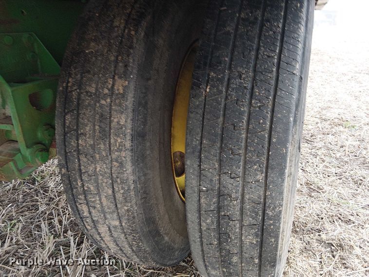 image for item FK0709 John Deere hay wagon