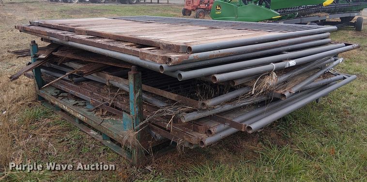 image for item FK0781 (15) horse stall panels