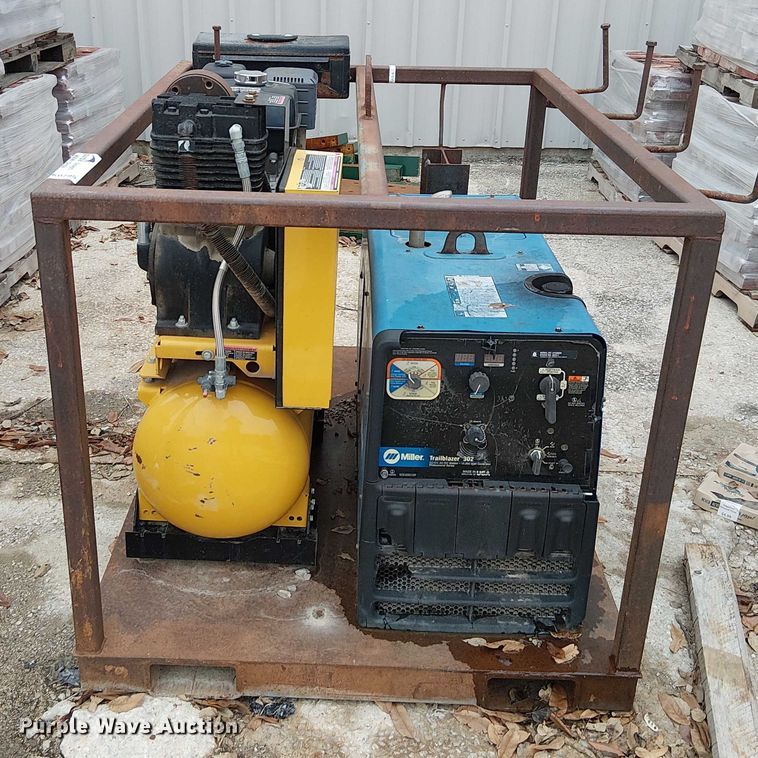 image for item FK0795 Miller Trailblazer 302 welder/generator