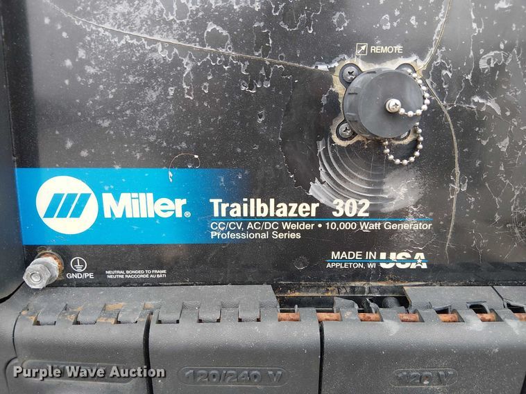 image for item FK0795 Miller Trailblazer 302 welder/generator