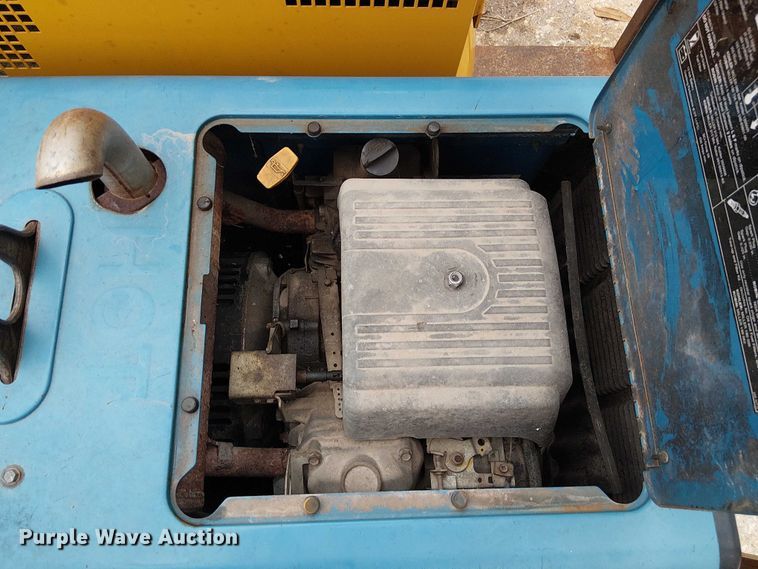 image for item FK0795 Miller Trailblazer 302 welder/generator