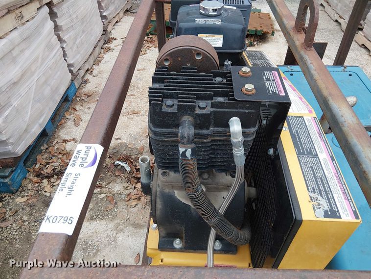 image for item FK0795 Miller Trailblazer 302 welder/generator