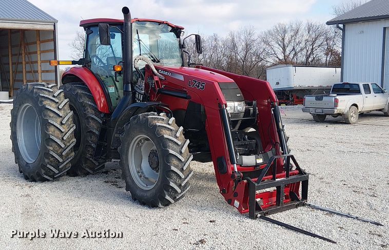 image for item FK0856 2015 Case IH Farmall 140A MFWD tractor