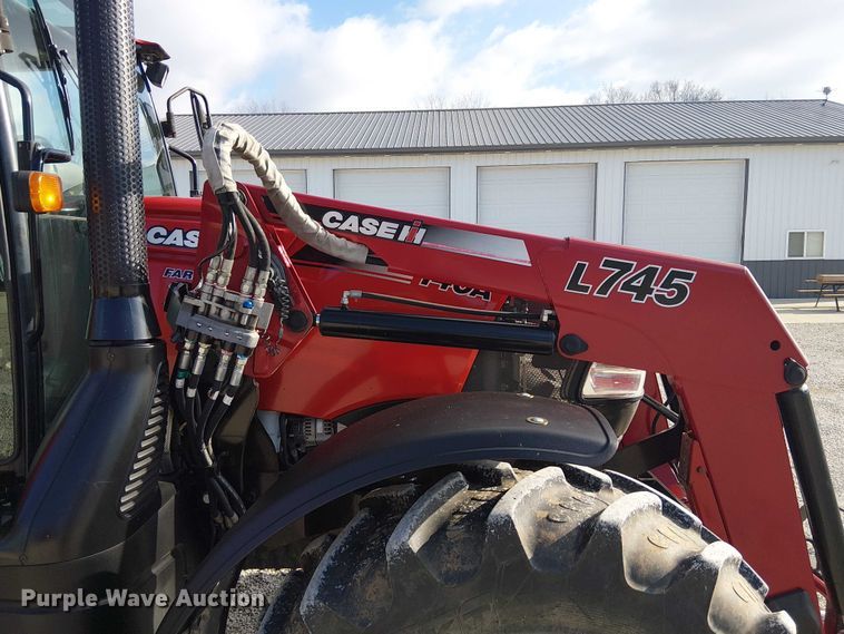 image for item FK0856 2015 Case IH Farmall 140A MFWD tractor