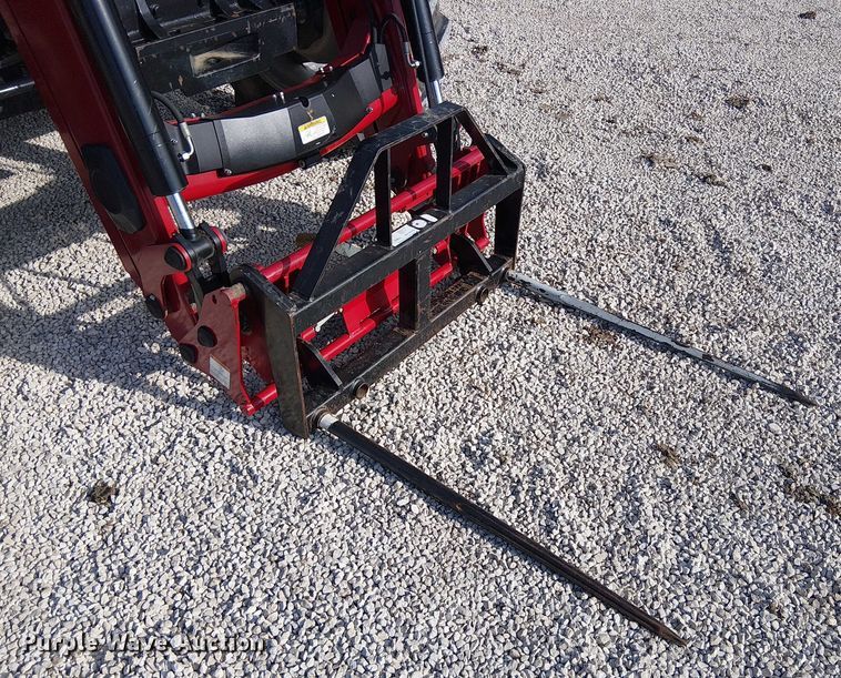 image for item FK0856 2015 Case IH Farmall 140A MFWD tractor