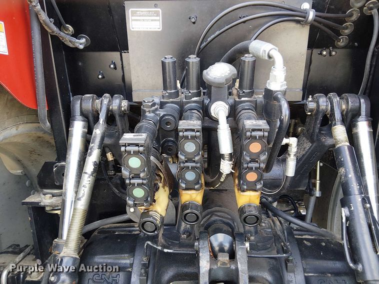 image for item FK0856 2015 Case IH Farmall 140A MFWD tractor