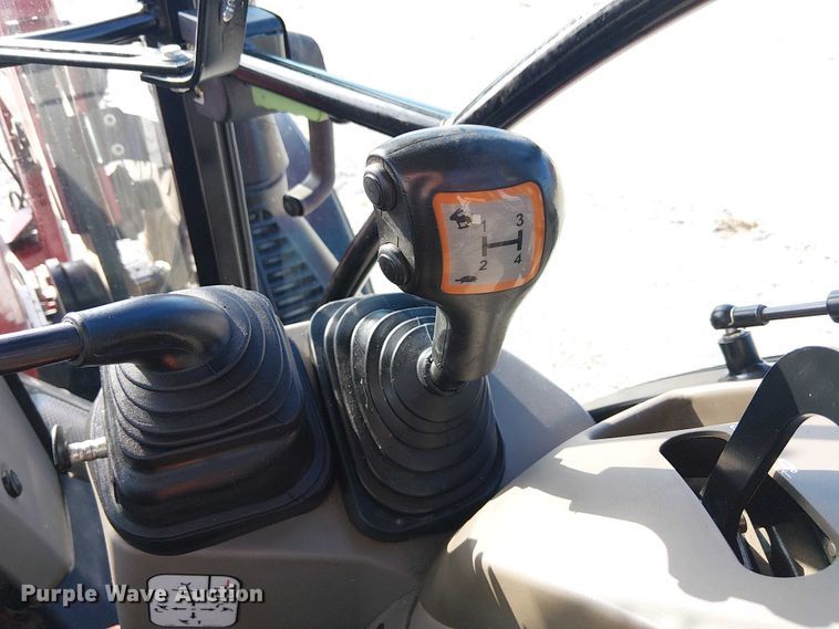 image for item FK0856 2015 Case IH Farmall 140A MFWD tractor