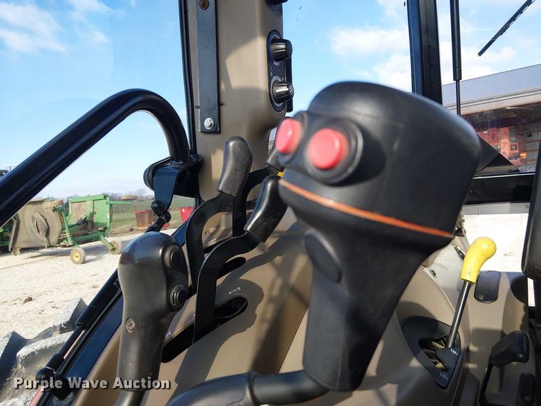 image for item FK0856 2015 Case IH Farmall 140A MFWD tractor