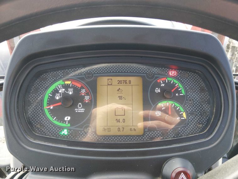 image for item FK0856 2015 Case IH Farmall 140A MFWD tractor