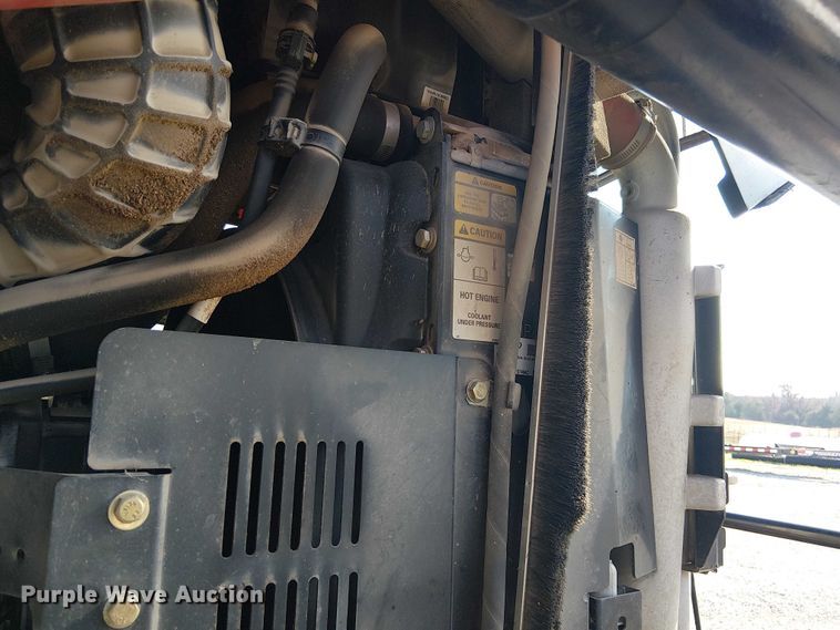 image for item FK0856 2015 Case IH Farmall 140A MFWD tractor