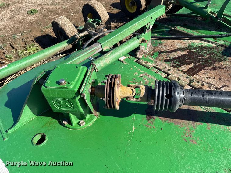 image for item HI9352 2014 John Deere rotary mower