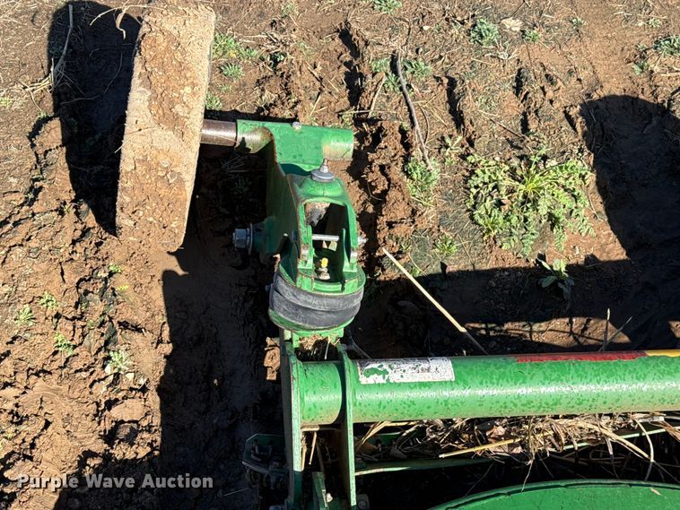 image for item HI9352 2014 John Deere rotary mower