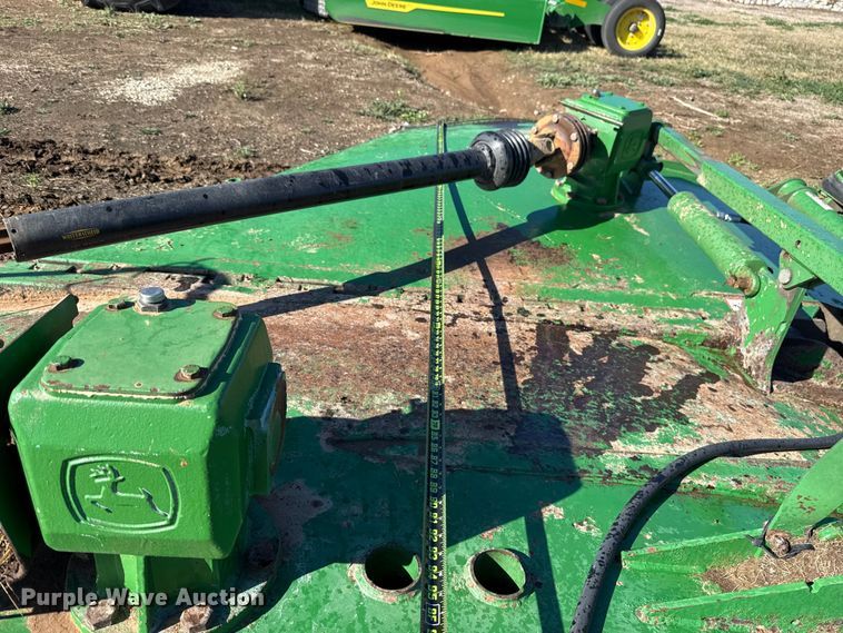 image for item HI9352 2014 John Deere rotary mower