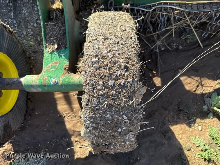 image for item HI9352 2014 John Deere rotary mower