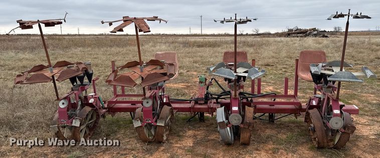 image for item HI9392 Lannen RT2 transplanter