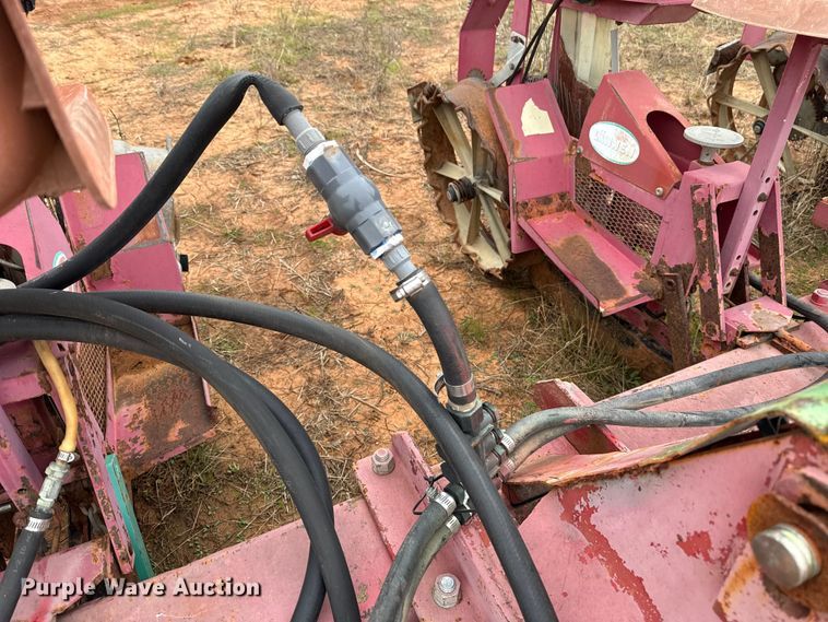 image for item HI9392 Lannen RT2 transplanter