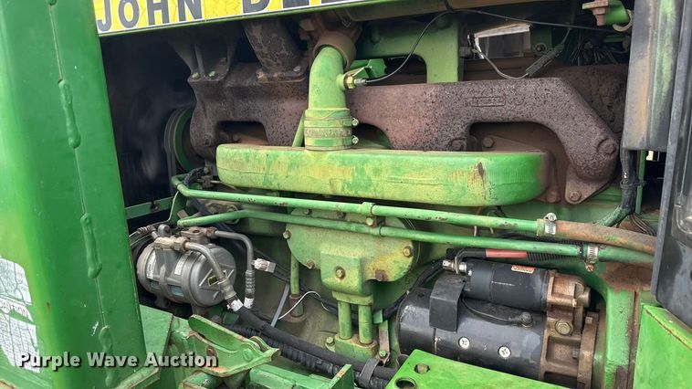 image for item NA9913 1986 John Deere 4450 tractor