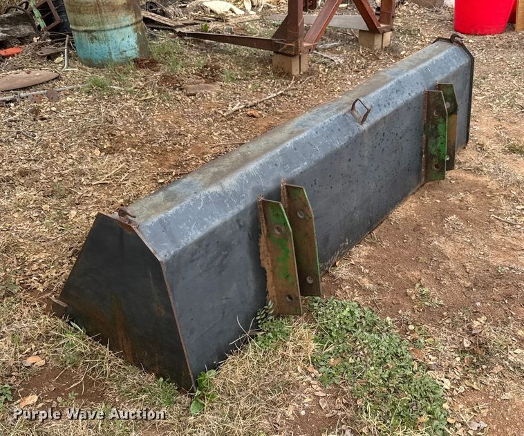 image for item NA9913 1986 John Deere 4450 tractor