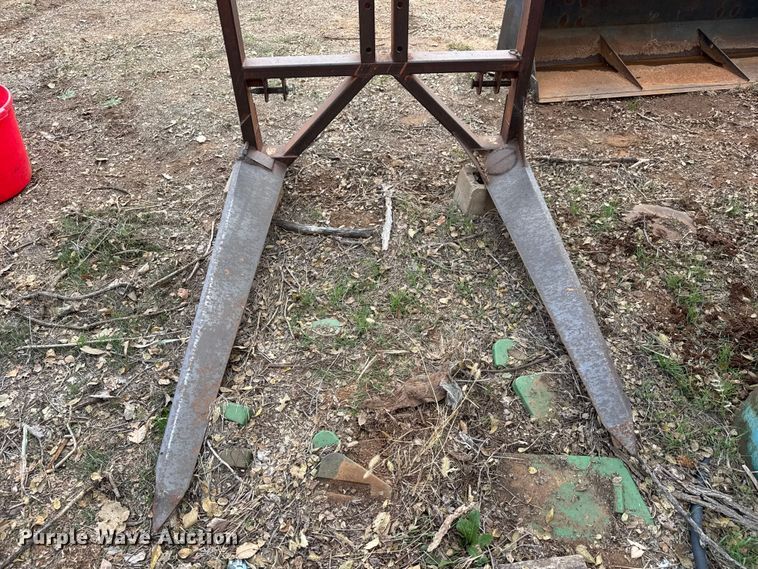 image for item NA9913 1986 John Deere 4450 tractor