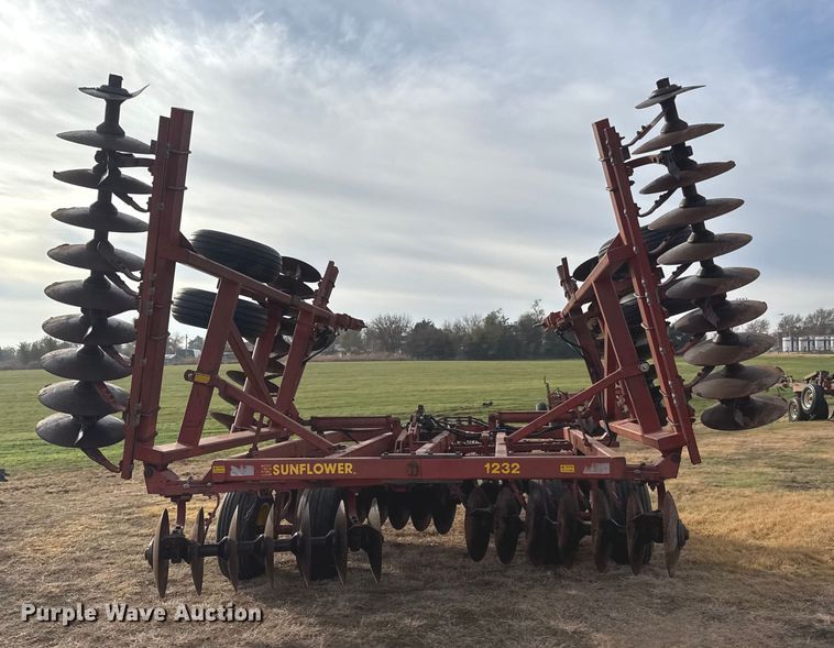 image for item NA9918 Sunflower 1232-24 double off-set disk