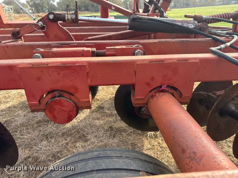 image for item NA9918 Sunflower 1232-24 double off-set disk