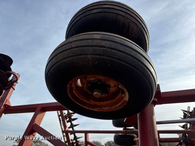 image for item NA9918 Sunflower 1232-24 double off-set disk