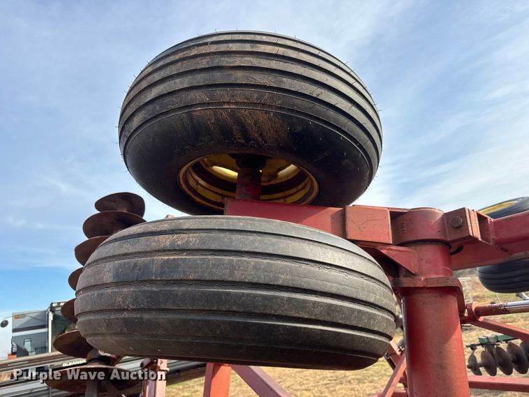 image for item NA9918 Sunflower 1232-24 double off-set disk