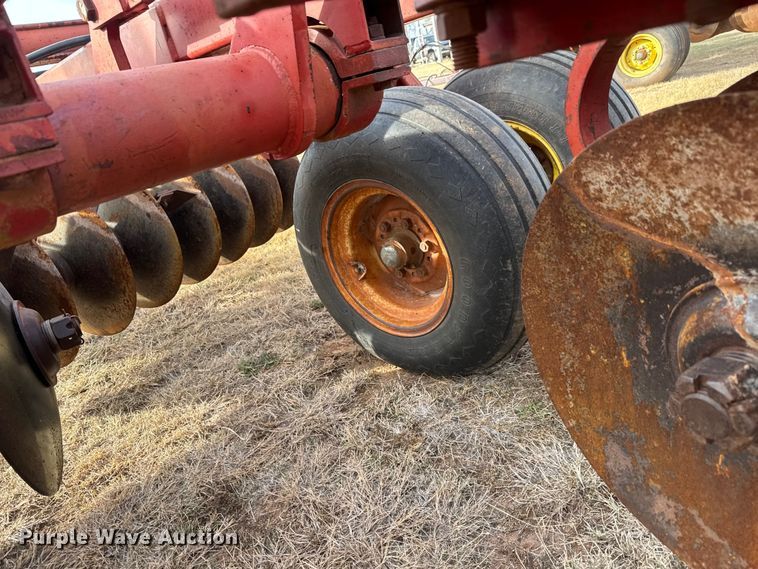 image for item NA9918 Sunflower 1232-24 double off-set disk