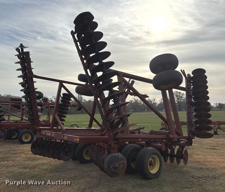 image for item NA9919 Sunflower 1231-27 double off-set disk