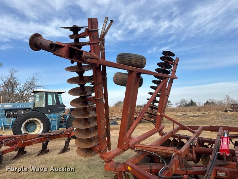 image for item NA9919 Sunflower 1231-27 double off-set disk