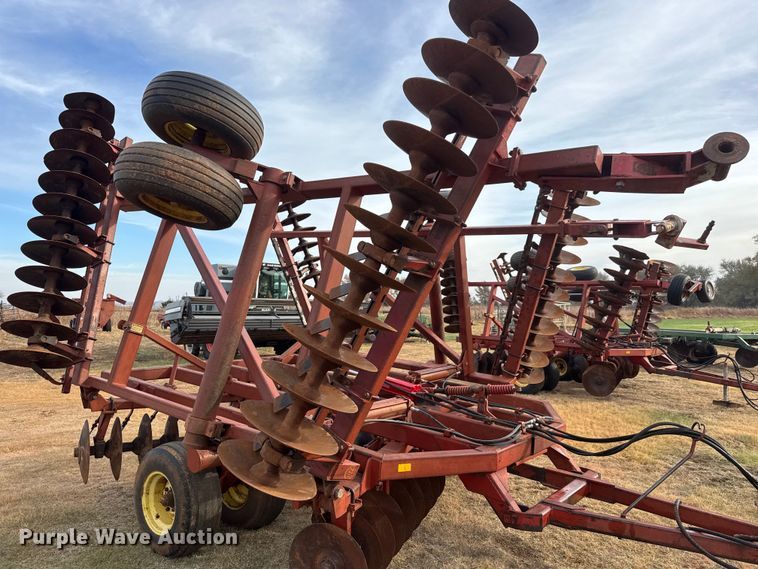 image for item NA9919 Sunflower 1231-27 double off-set disk