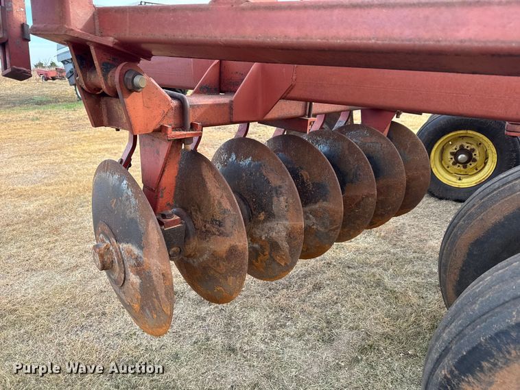 image for item NA9919 Sunflower 1231-27 double off-set disk