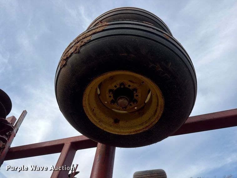 image for item NA9919 Sunflower 1231-27 double off-set disk