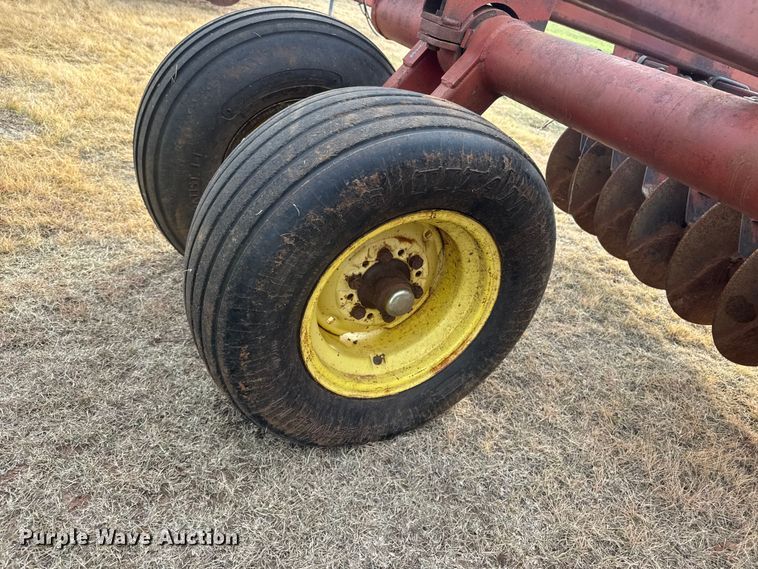 image for item NA9919 Sunflower 1231-27 double off-set disk