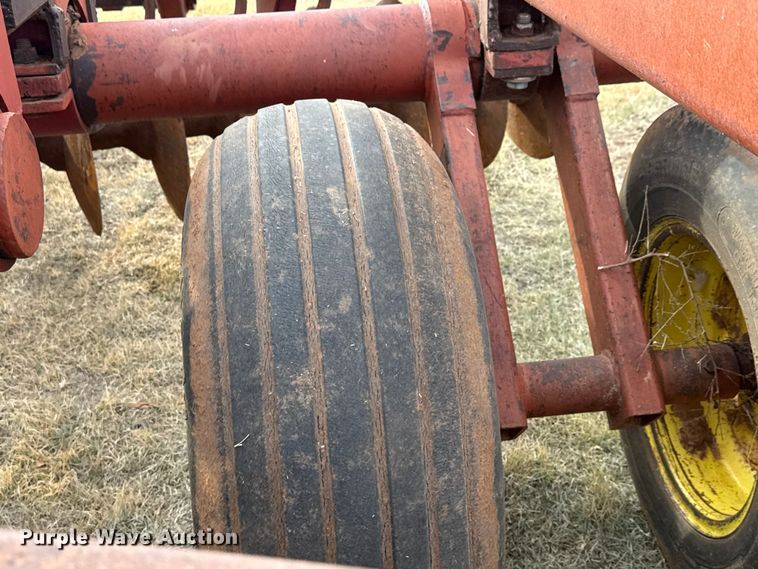 image for item NA9919 Sunflower 1231-27 double off-set disk