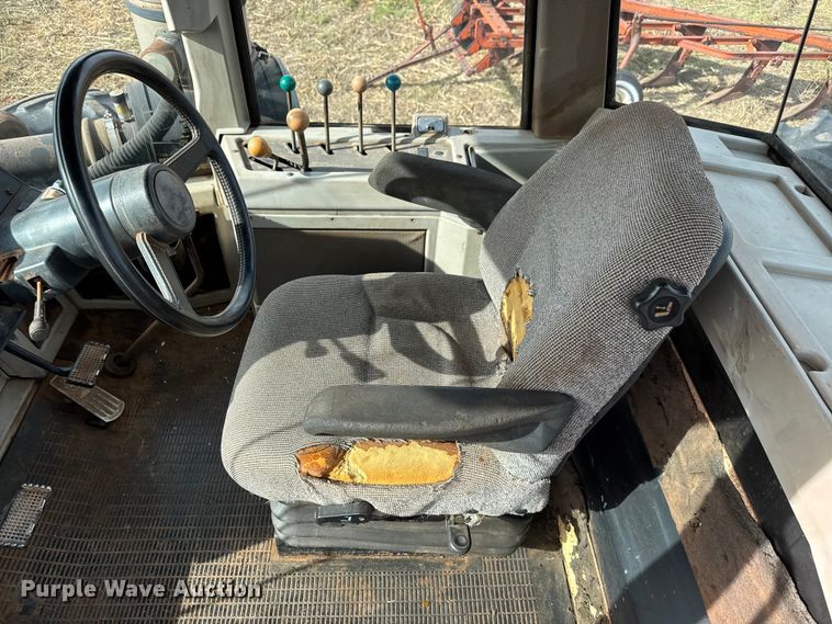 image for item NA9921 1993 Ford 946 Versatile 4WD tractor