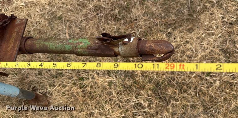 image for item NA9927 1984 Gleaner L3 combine