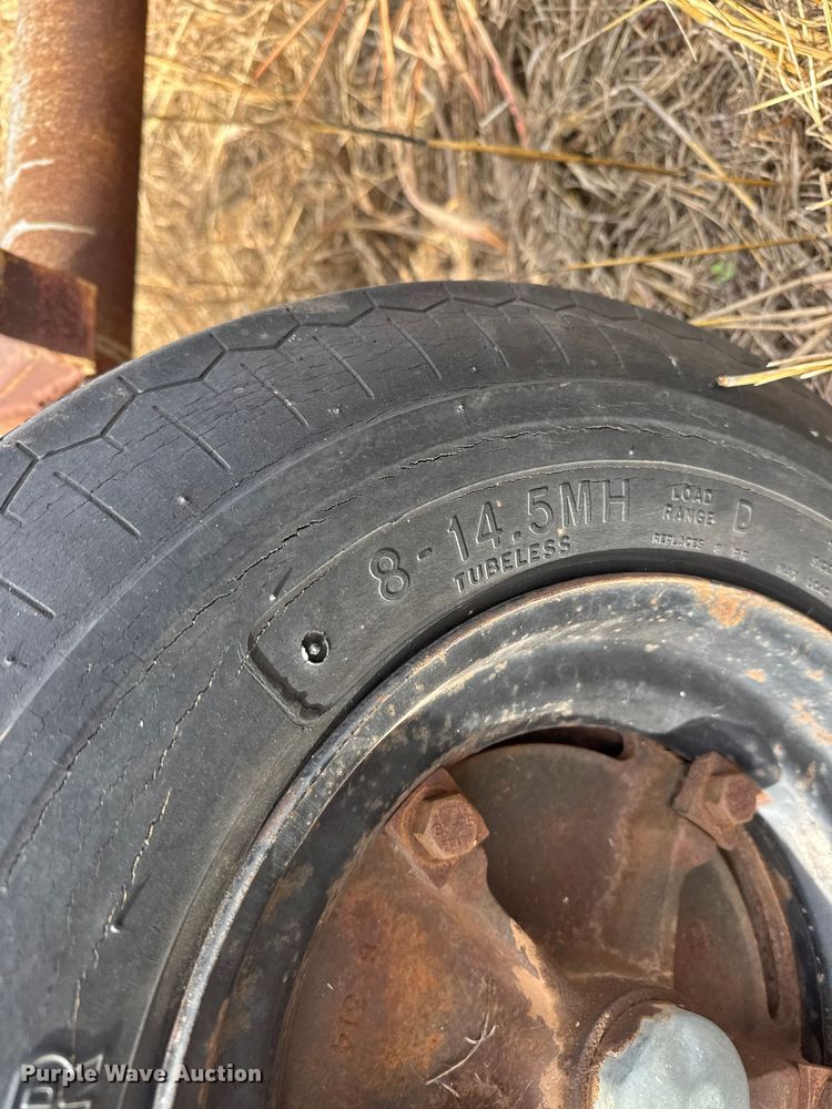 image for item NA9927 1984 Gleaner L3 combine